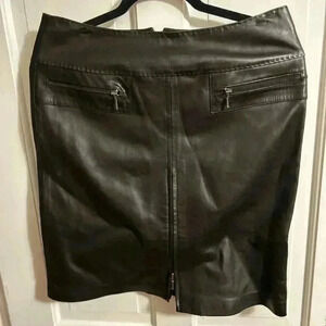 VS VAKKO BLACK LEATHER ZIPPER SKIRT